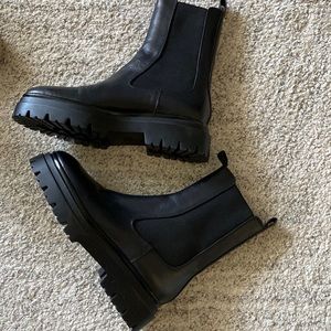 Zara Lug Chunky Soft Genuine leather Boot BEST FIT Bloggers Fave 39/8.0 Airfit